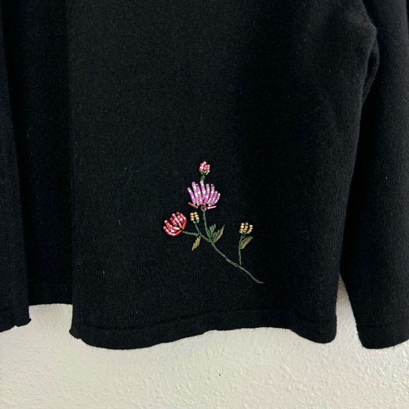 Vintage 90s Black Cashmere Wool Silk Beaded Floral Quarter Sleeve Cropped Shrug - Picture 6 of 13